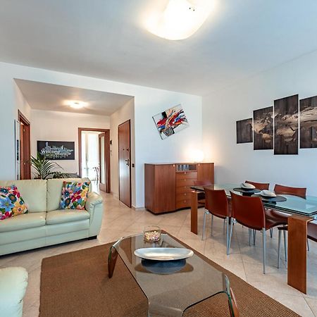 Apartamento La Dimora Della Lullu, Luxury Pietra Ligure Exterior foto
