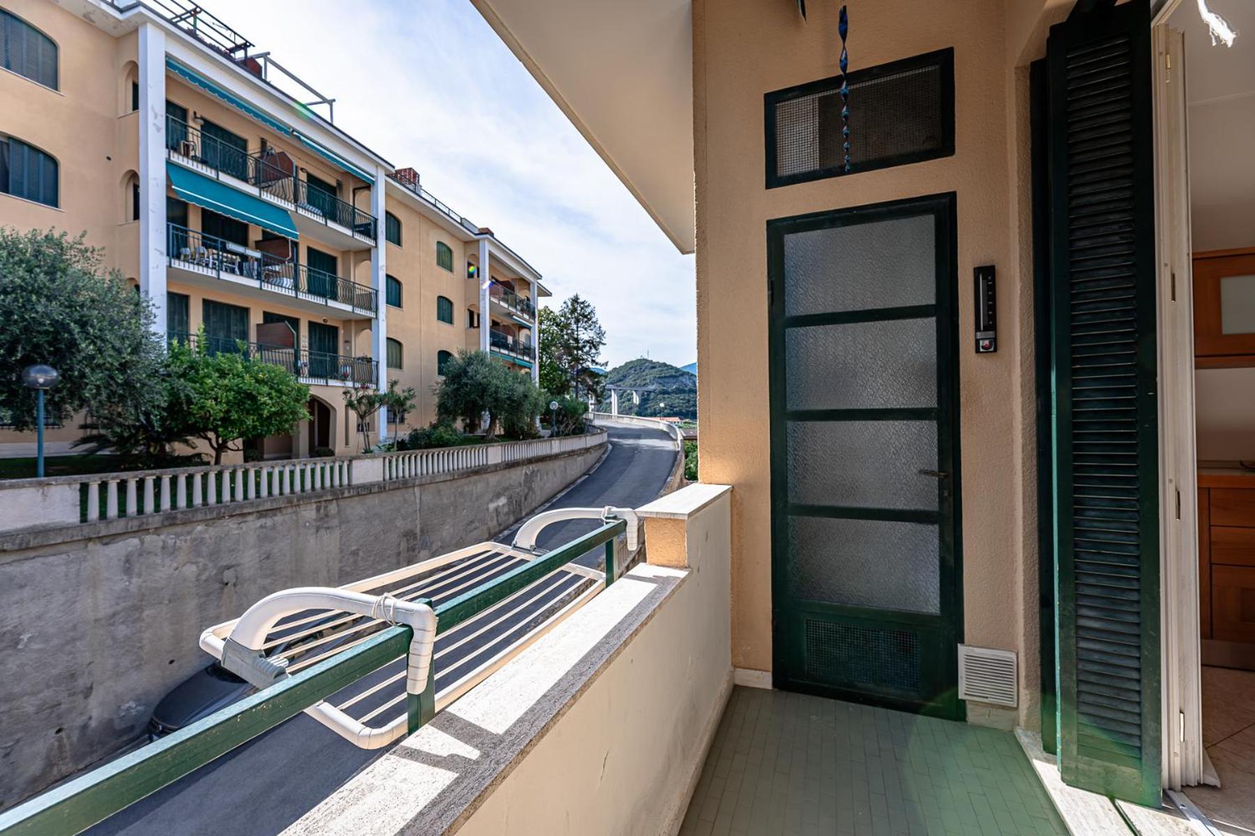 Apartamento La Dimora Della Lullu, Luxury Pietra Ligure Exterior foto
