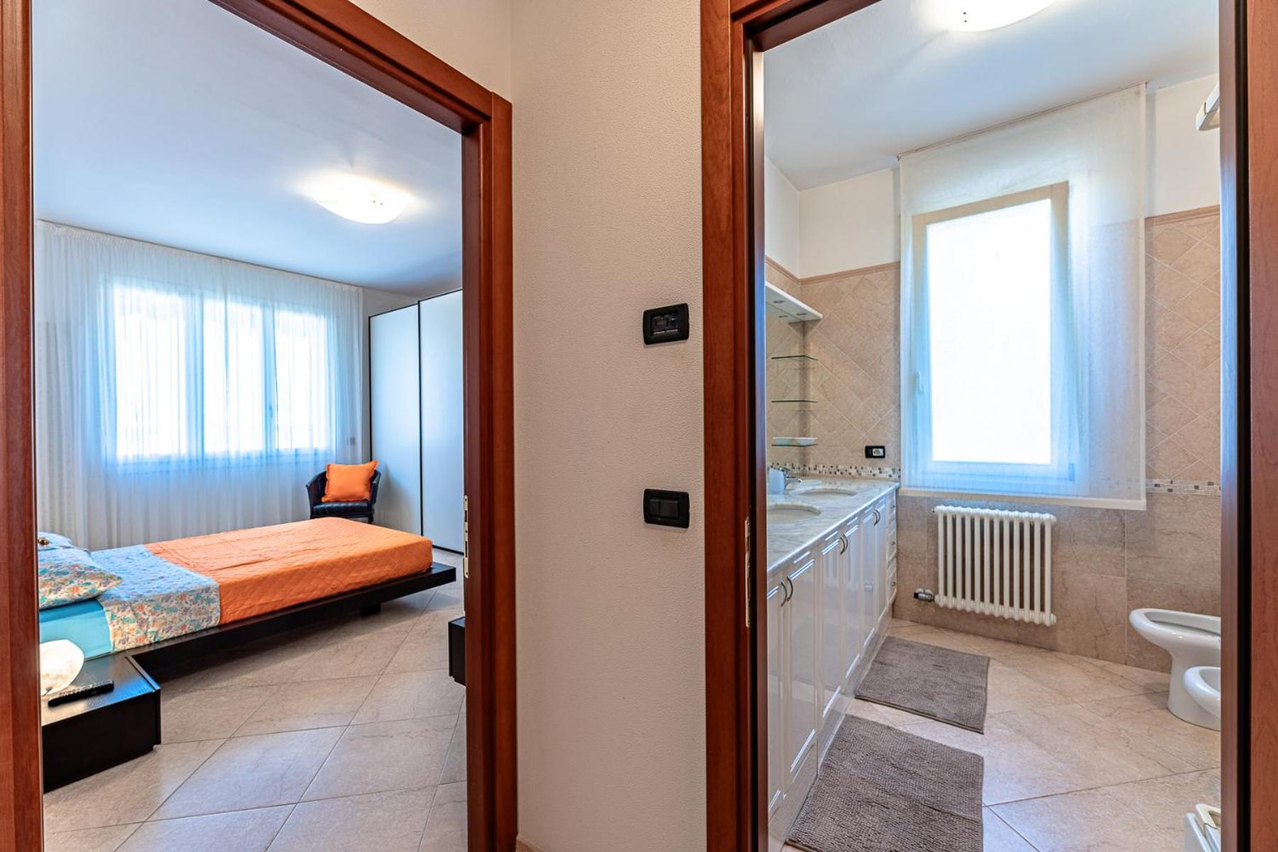 Apartamento La Dimora Della Lullu, Luxury Pietra Ligure Exterior foto