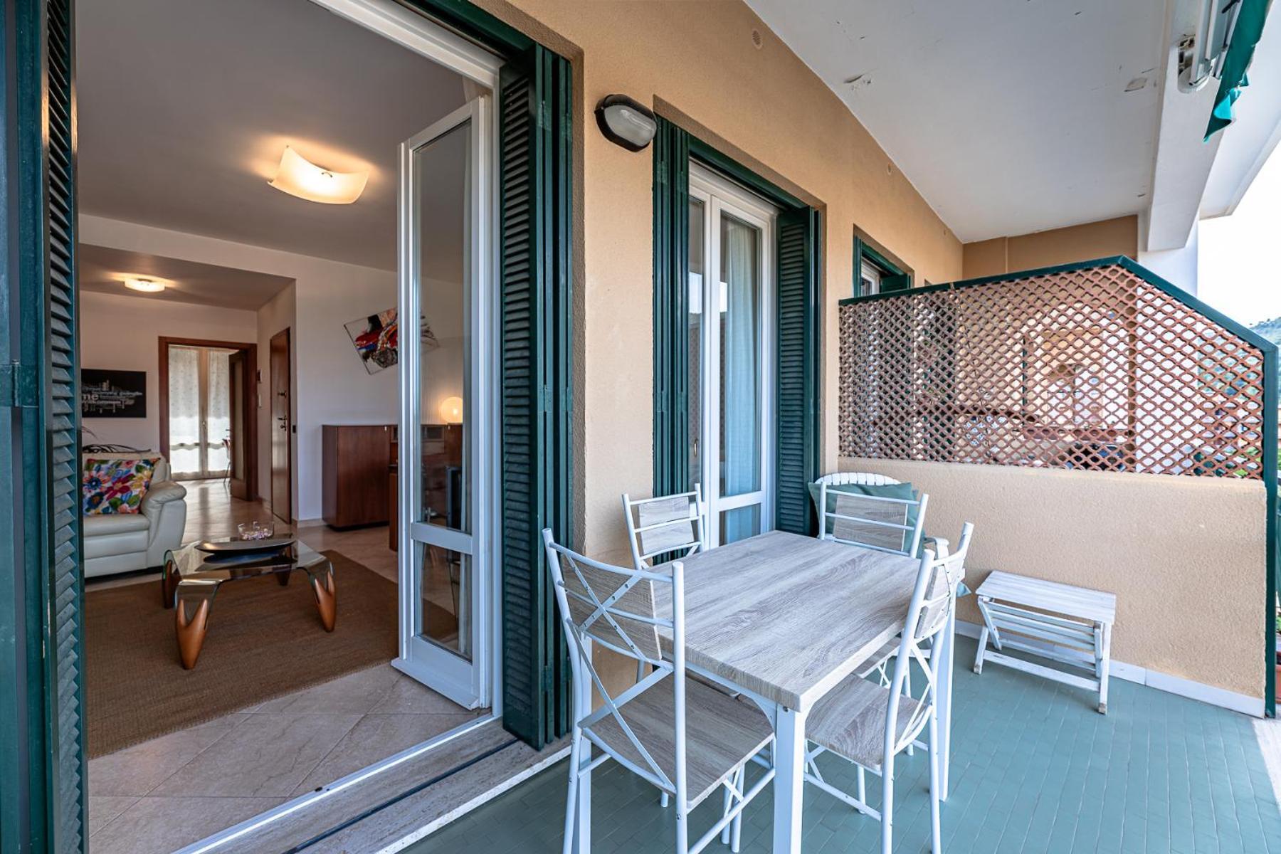 Apartamento La Dimora Della Lullu, Luxury Pietra Ligure Exterior foto