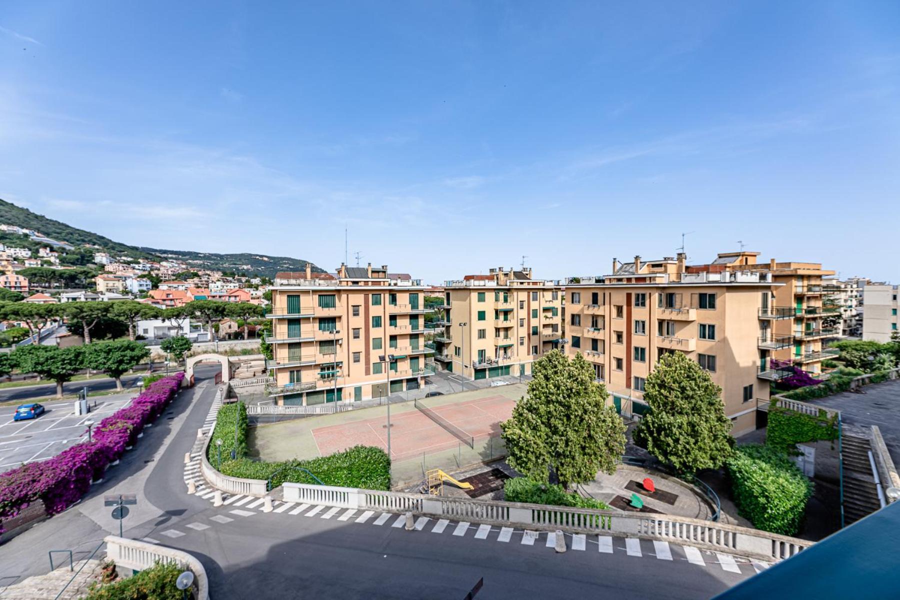 Apartamento La Dimora Della Lullu, Luxury Pietra Ligure Exterior foto