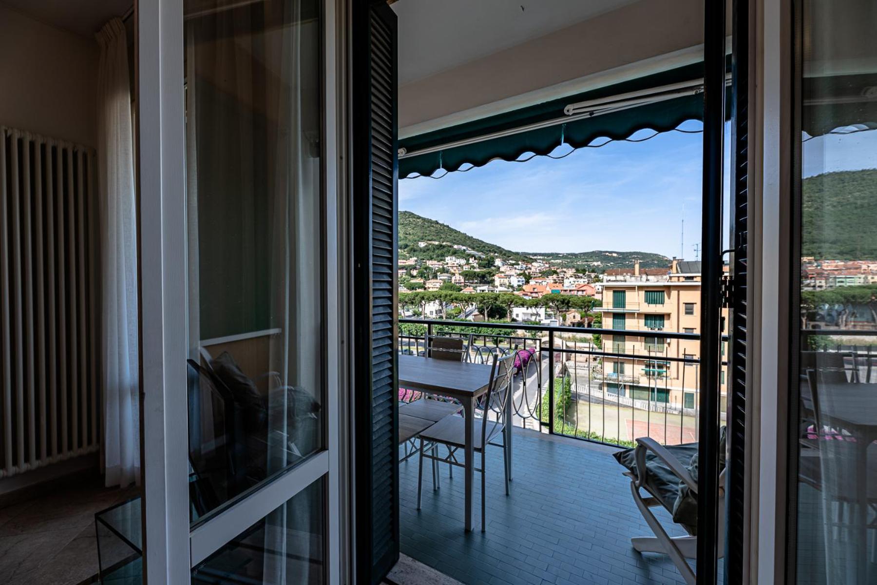 Apartamento La Dimora Della Lullu, Luxury Pietra Ligure Exterior foto