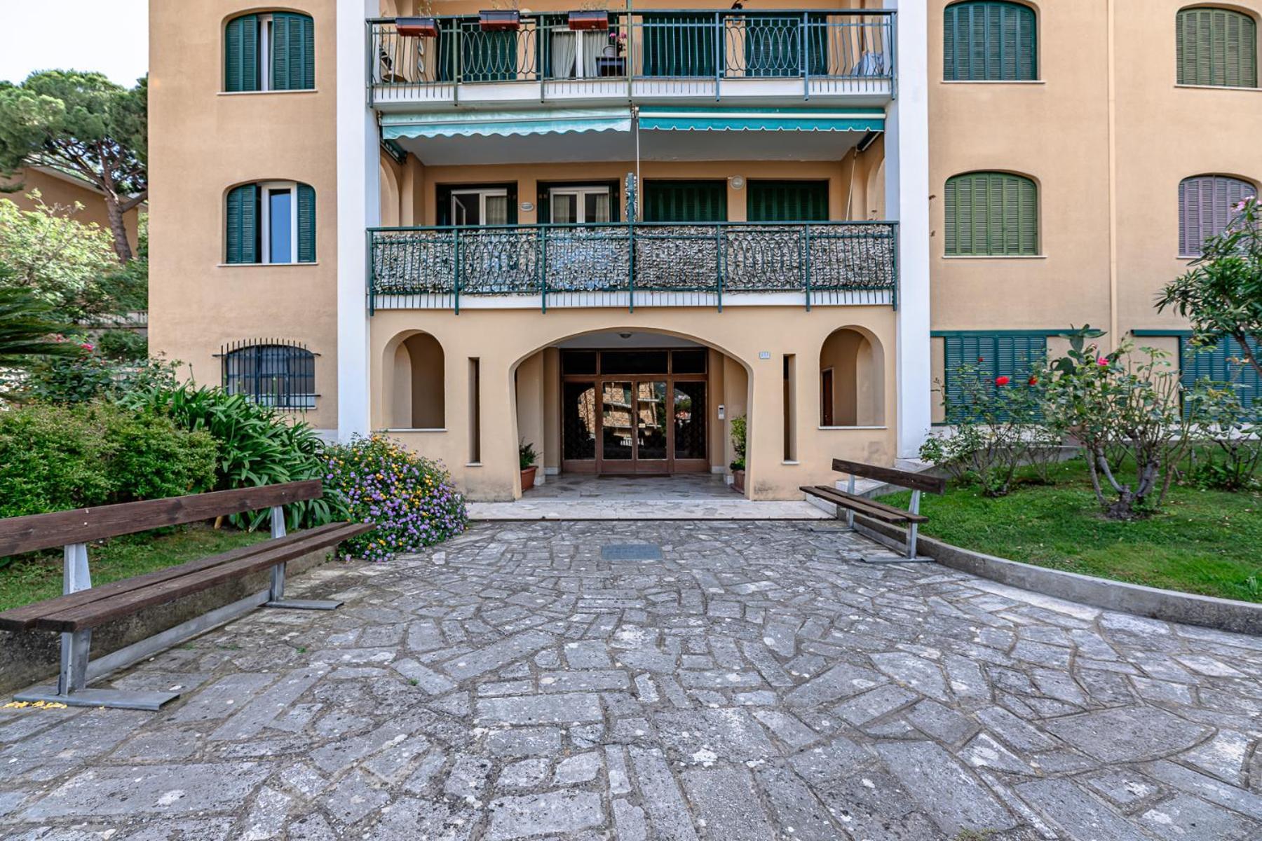 Apartamento La Dimora Della Lullu, Luxury Pietra Ligure Exterior foto